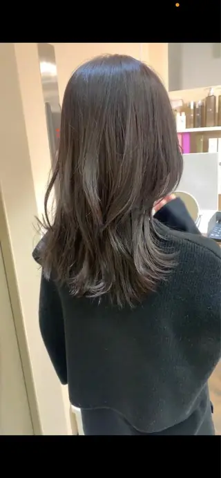 ミディアム 古沢 新のヘアスタイル