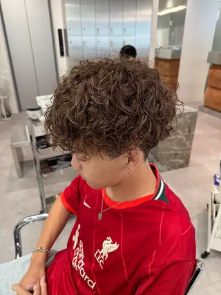 パーマ メンズ ブリーチ/パーマ特化 片平和寿のヘアスタイル