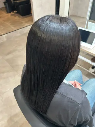 ロング カラー 石原 侑季のヘアスタイル