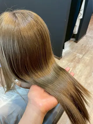 AFLOAT satomiのヘアスタイル