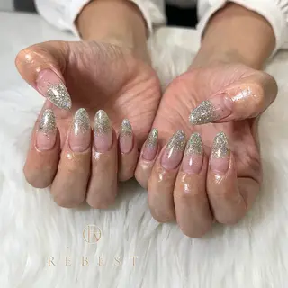 ネイル ❤️💛🩵京橋 痛ネイル⭐️3Dのネイルデザイン