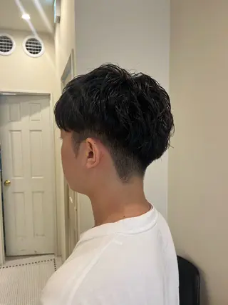 メンズ 韓国レイヤーカット/ ハイトーン/マアヤのヘアスタイル
