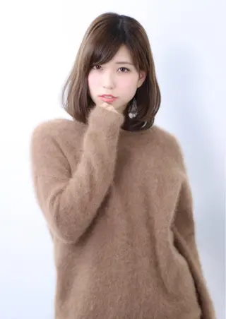 ミディアム 森 海のヘアスタイル