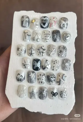 ネイル Eveネイル チップスカルプ専門店のネイルデザイン