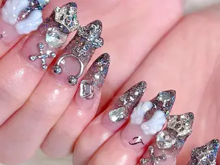 ネイル 天王寺ネイル REBESTのネイルデザイン