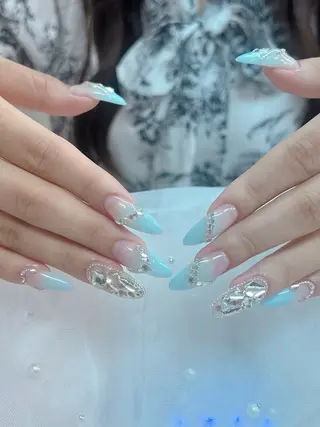 ネイル lucky nail 歌舞伎町のネイルデザイン