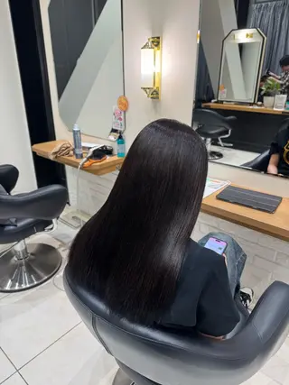 ミディアム カラー 伊志嶺 竜季のヘアスタイル