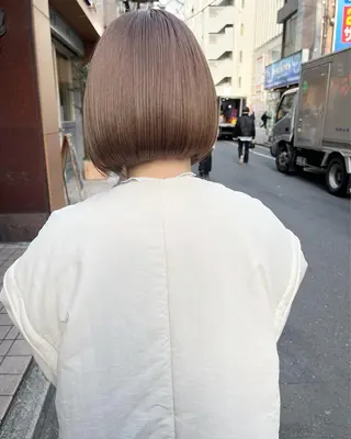 ショート カラー ヘアアレンジ 🌷ボブ/髪質改善 ストレートのヘアスタイル