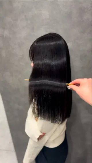 ミディアム RAF TOKYO 薬院店所属・福岡／艶髪カラー/ 髪質改善/SAEのヘアスタイル