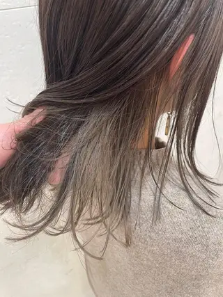 ロング カラー 斉藤 貴也のヘアスタイル