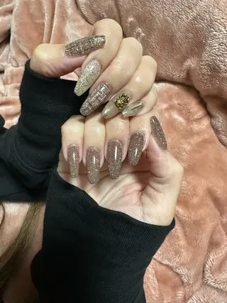 ネイル Nail's AOAQUA所属・AOAQUA SHIORIのネイルデザイン