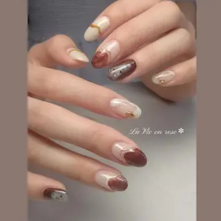 ネイル ラヴィアン ローズのネイルデザイン