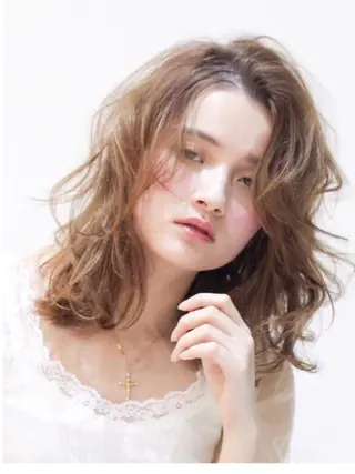 ミディアム 似合わせ艶髪カラー ❤️ハダユミのヘアスタイル