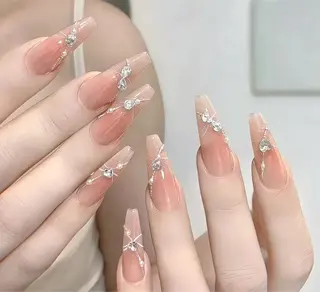 ネイル 相沢 さやかのネイルデザイン