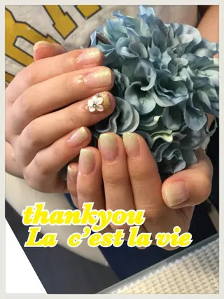ネイル nailsalon ラセラヴィのネイルデザイン