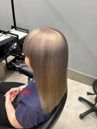 カラー 大森 万紘のヘアスタイル