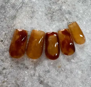 ネイル 黒須莉奈 IRYのネイルデザイン