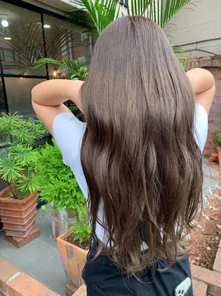 ロング カラー SHIAN 八王子👼鬼塚さやかのヘアスタイル