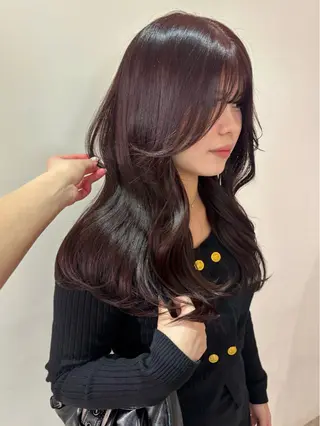 カラー rinka／暖色 ブリーチのヘアスタイル