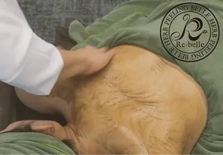 ハーブピーリング専門店HERBERRY難波心斎橋店所属・ハーブピーリング専門 HERBERRY冨永のエステ・リラクイメージ