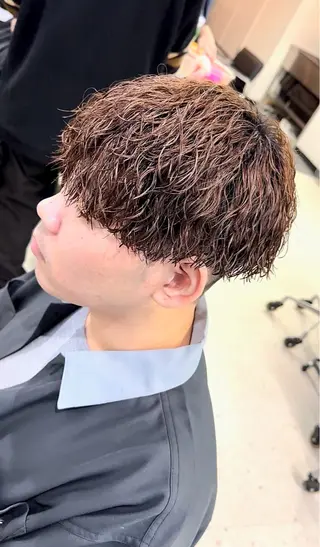 ショート パーマ メンズ 横浜 /シャドウ/ツイスパのヘアスタイル