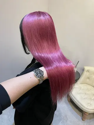 セミロング shiro　mlife所属・山岡 拓也のヘアスタイル