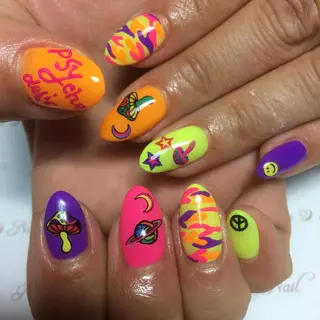 ネイル preciosa.nail所属・久場 晴美のネイルデザイン