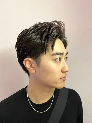 ミディアム まえひら じおんのヘアスタイル
