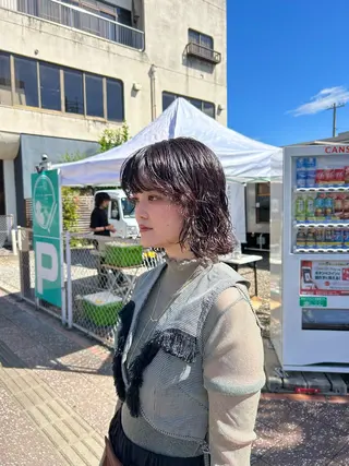 カラー 藤原 あかりのヘアスタイル