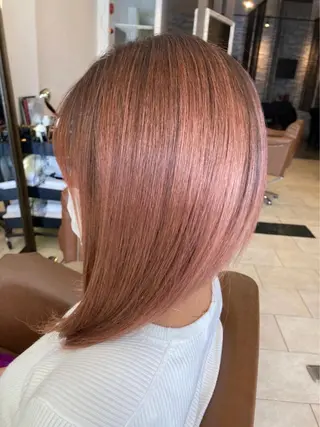 カラー Cuthie 泉川のヘアスタイル