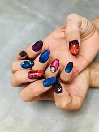 ネイル ECLAT エクラ所属・寺山 千鶴のネイルデザイン