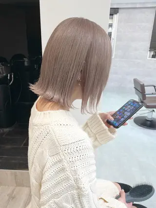 ミディアム カラー ヘアアレンジ 🌷FUKA🌷 まろやかハイトーンのヘアスタイル