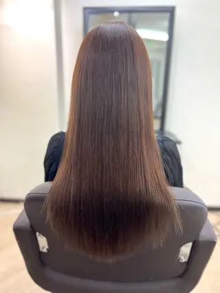 ロング EXCIA所属・エクシア ニシキタのヘアスタイル