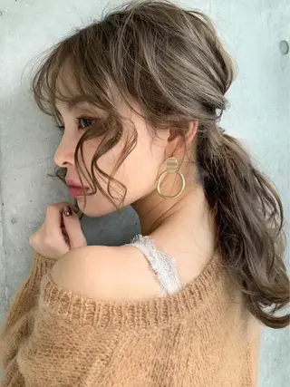ロング カラー ヘアアレンジ 🪞［公式］ UNITED横浜🪞のヘアスタイル