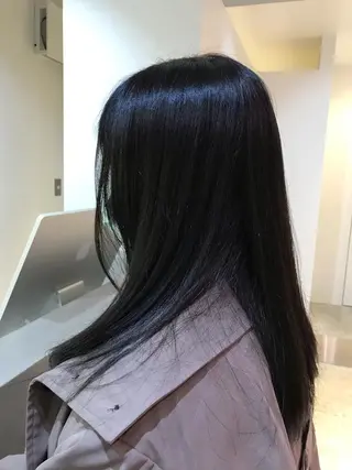 ロング カラー ヘアアレンジ moi-meme.soe所属・タナカ リナのヘアスタイル