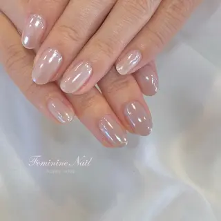 ミディアム Feminine Nailのネイルデザイン
