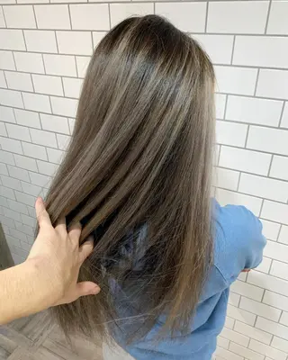 セミロング カラー ヘアアレンジ ANBEL所属・ANBEL代表 西尾裕樹のヘアスタイル