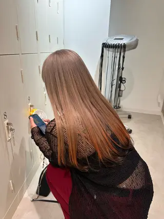 ロング カラー 店長　MANAMI ／ブリーチ／骨格ボブのヘアスタイル