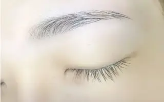 アイブロウ Viva所属・Viva まつげとまゆげサロンのマツエク・マツパデザイン