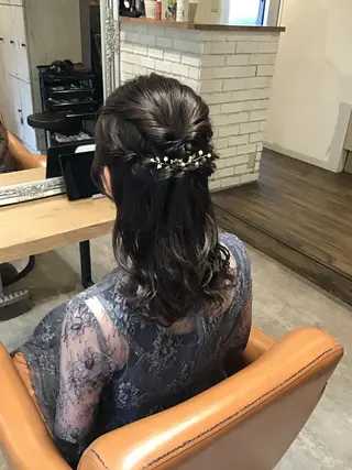 セミロング hair design HARE所属・𝑯𝑨𝑹𝑬 🧦𝑨𝑶𝑰のヘアスタイル