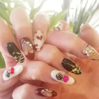 ネイル Nailsalon G.S.F Hisaのネイルデザイン