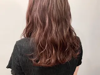 セミロング 舘谷 愛莉のヘアスタイル