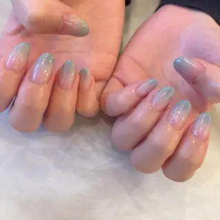 ネイル 佐々木 春香のネイルデザイン