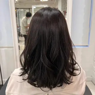 ミディアム カラー 【センターパート/ マッシュ】ryokaのヘアスタイル