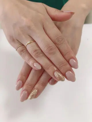 ネイル Lily Roseスタッフ一同のマツエク・マツパデザイン