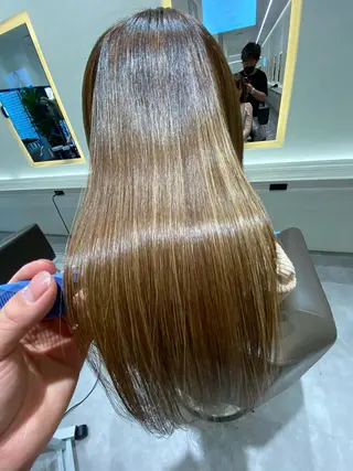 ロング ムトウセイマ/艶髪 /艶ケアWブリーチのヘアスタイル