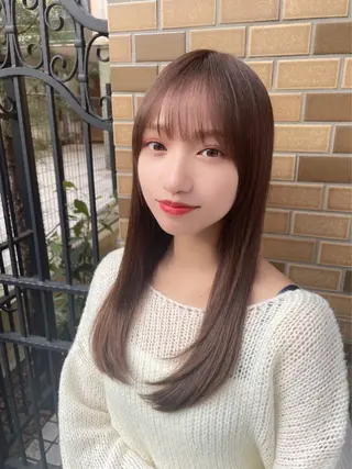 ロング カラー 宇田川 結菜のヘアスタイル