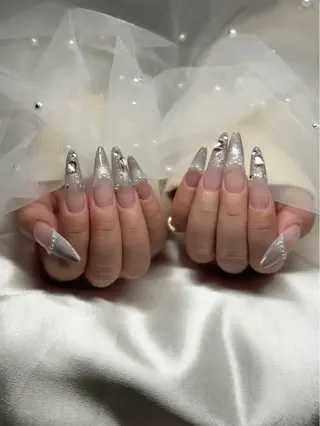 ネイル ねいる屋　Anela 美優のネイルデザイン