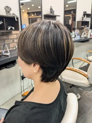 カラー Yua🔅/ Clesc'のヘアスタイル