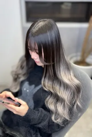ロング カラー mimiiy梅田 中崎町ハイトーンのヘアスタイル